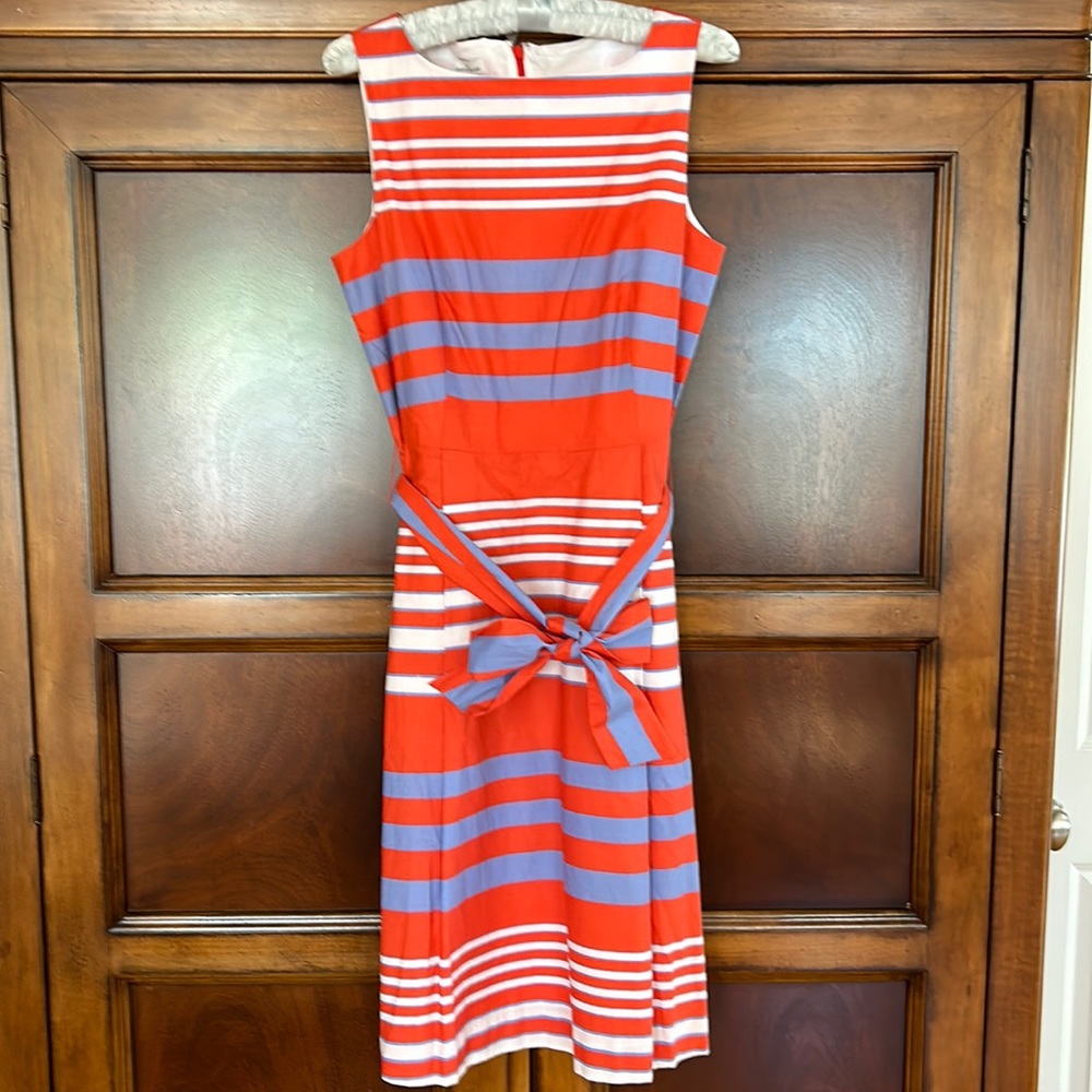 Pretty Bean Signature Dress - size 8 -never worn
